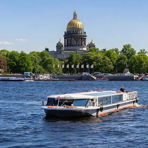 Аренда теплохода в СПб